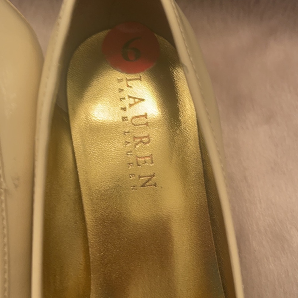 heel - Picture 5 of 5